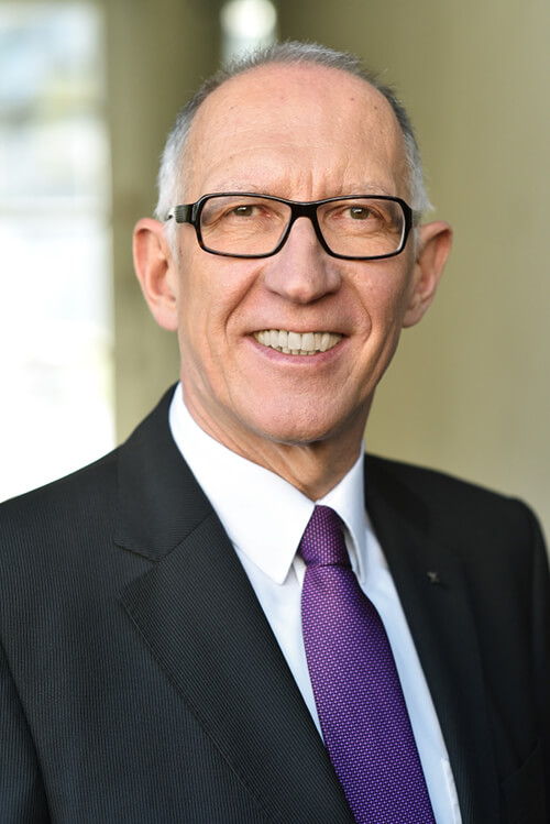 Portrait von MMag. Reinhard Mayr, Vorstandsvorsitzender RLB Tirol AG